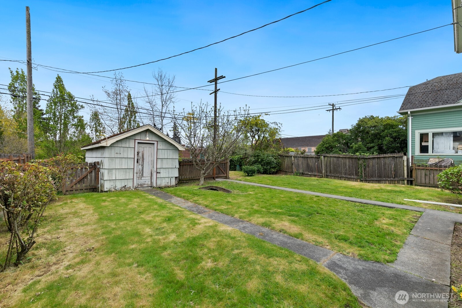 4052 44th Avenue SW, Seattle, WA 98116-3714