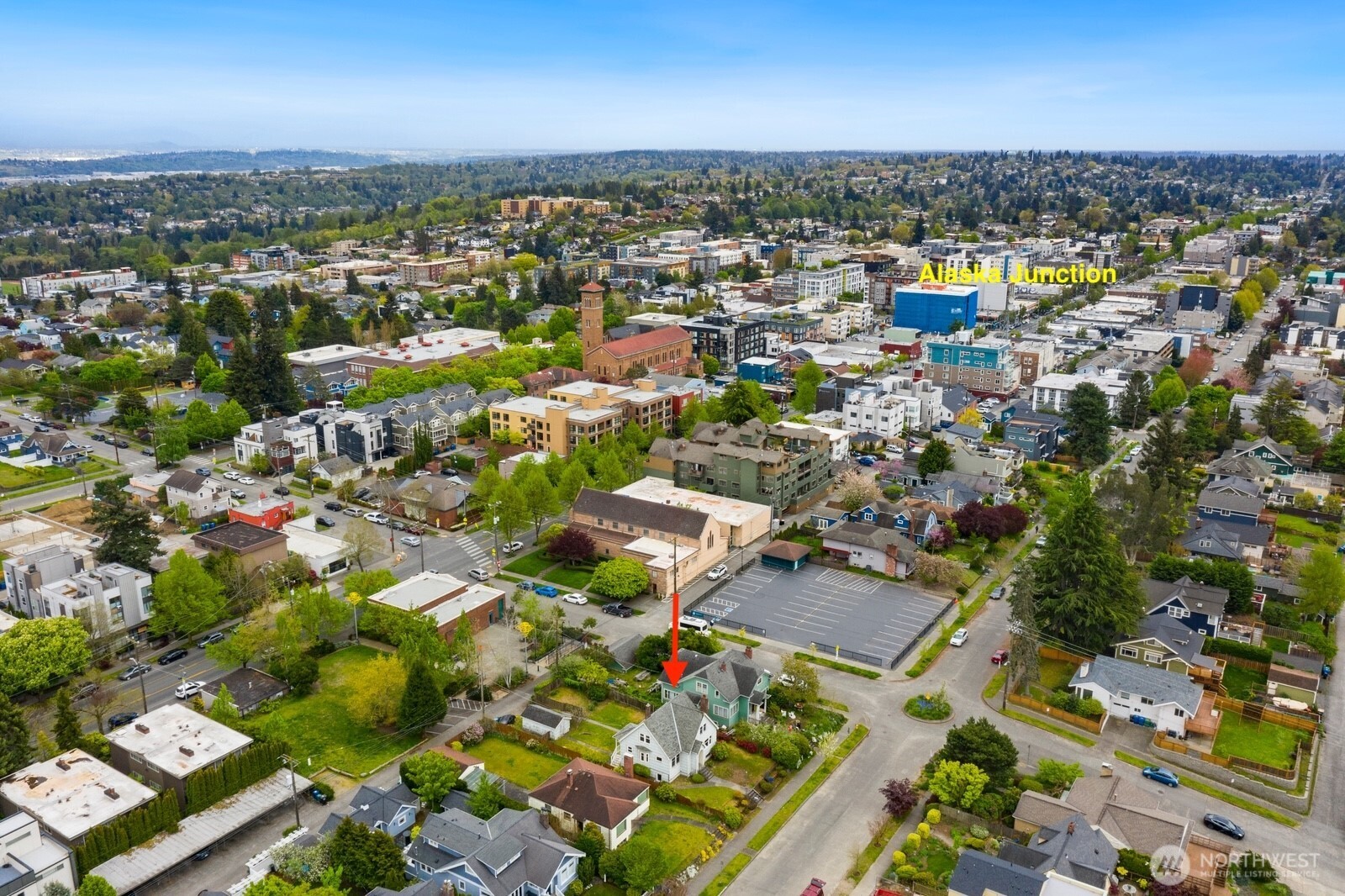 4052 44th Avenue SW, Seattle, WA 98116-3714