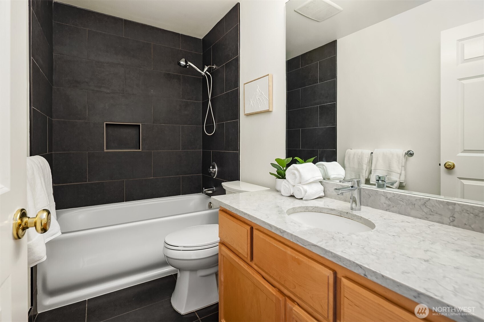 6308 Clubhouse Lane , Mukilteo, WA 98275-5045