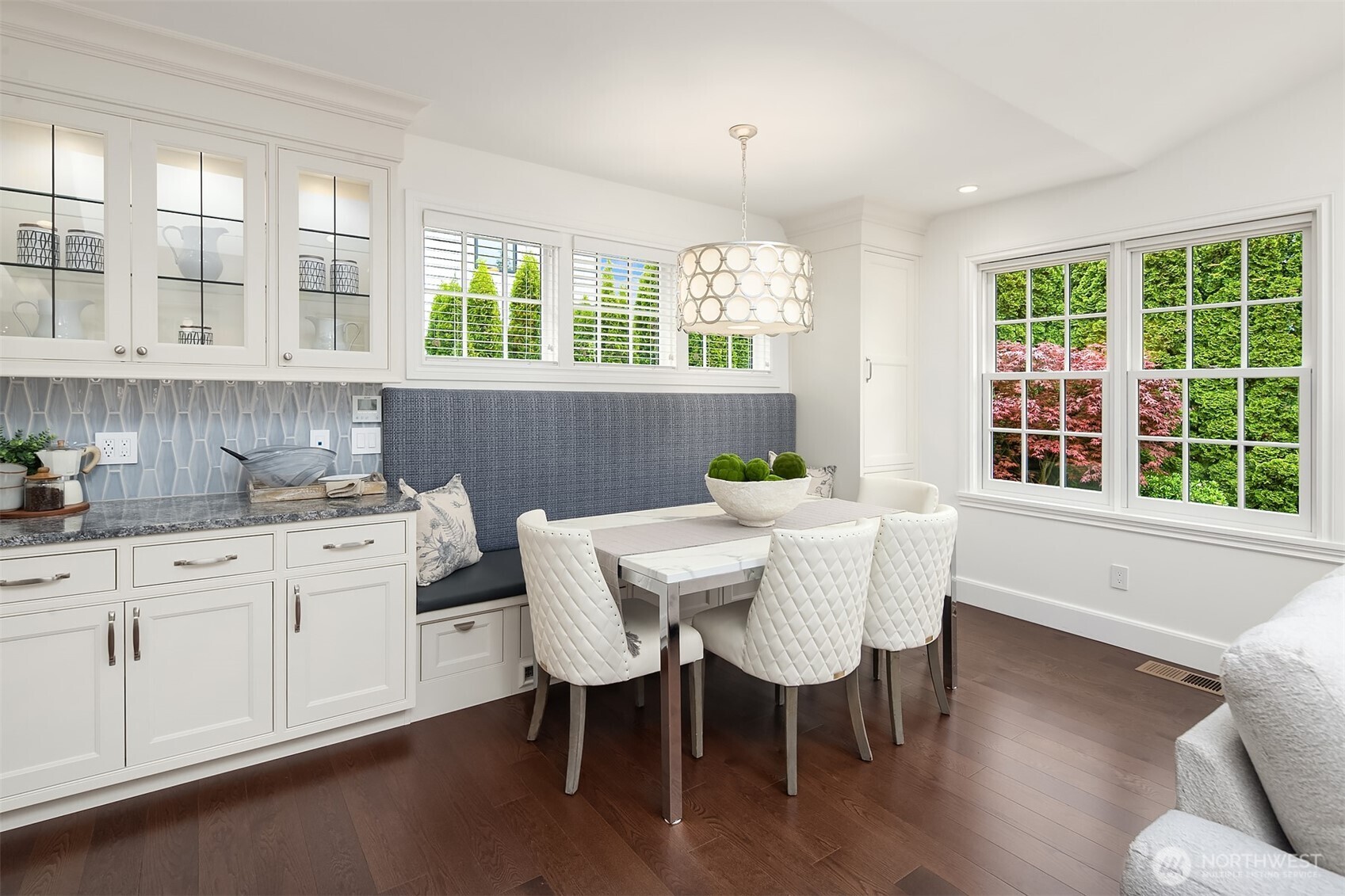 5230 NE 75th Street , Seattle, WA 98115