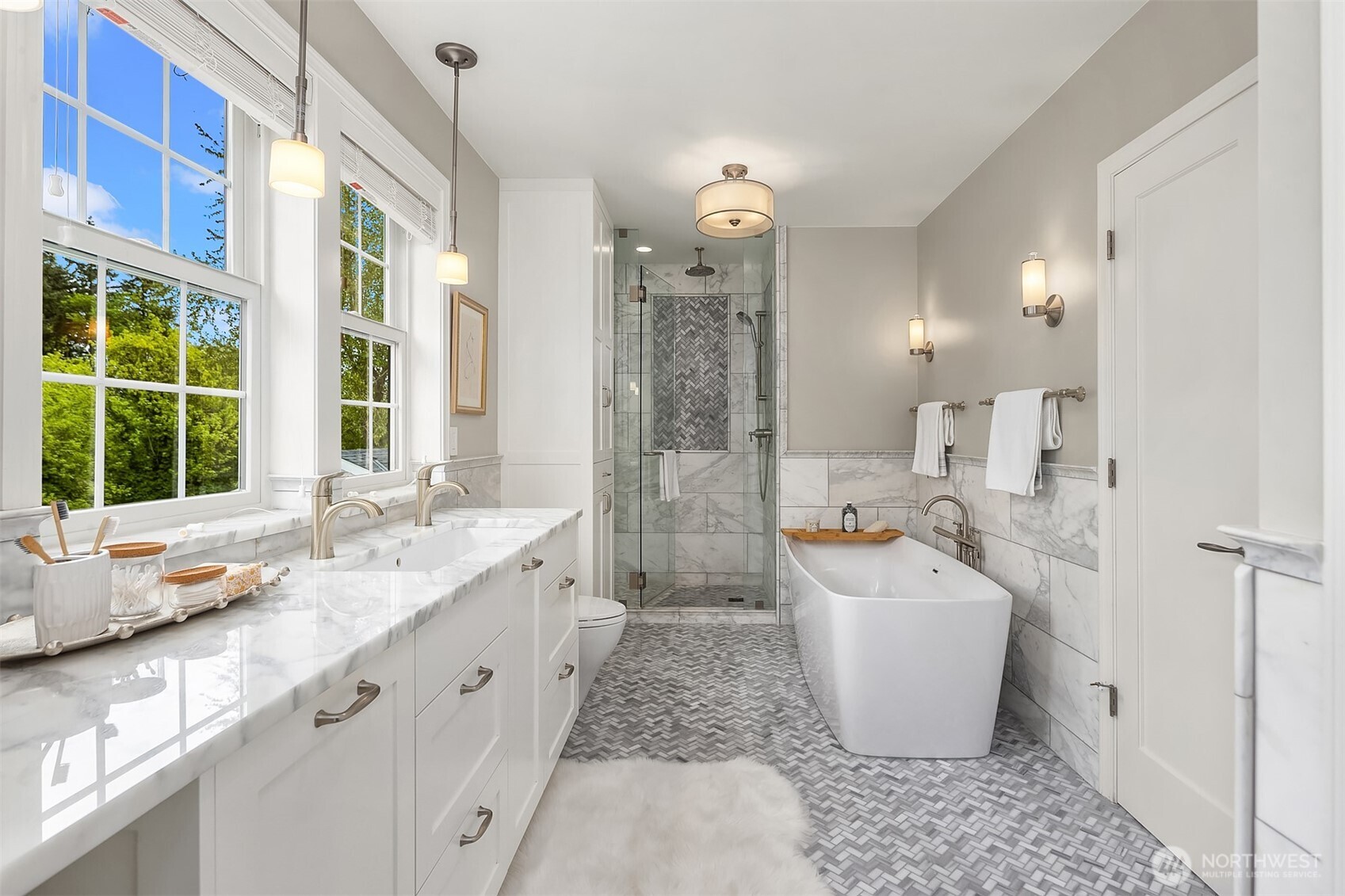 5230 NE 75th Street , Seattle, WA 98115