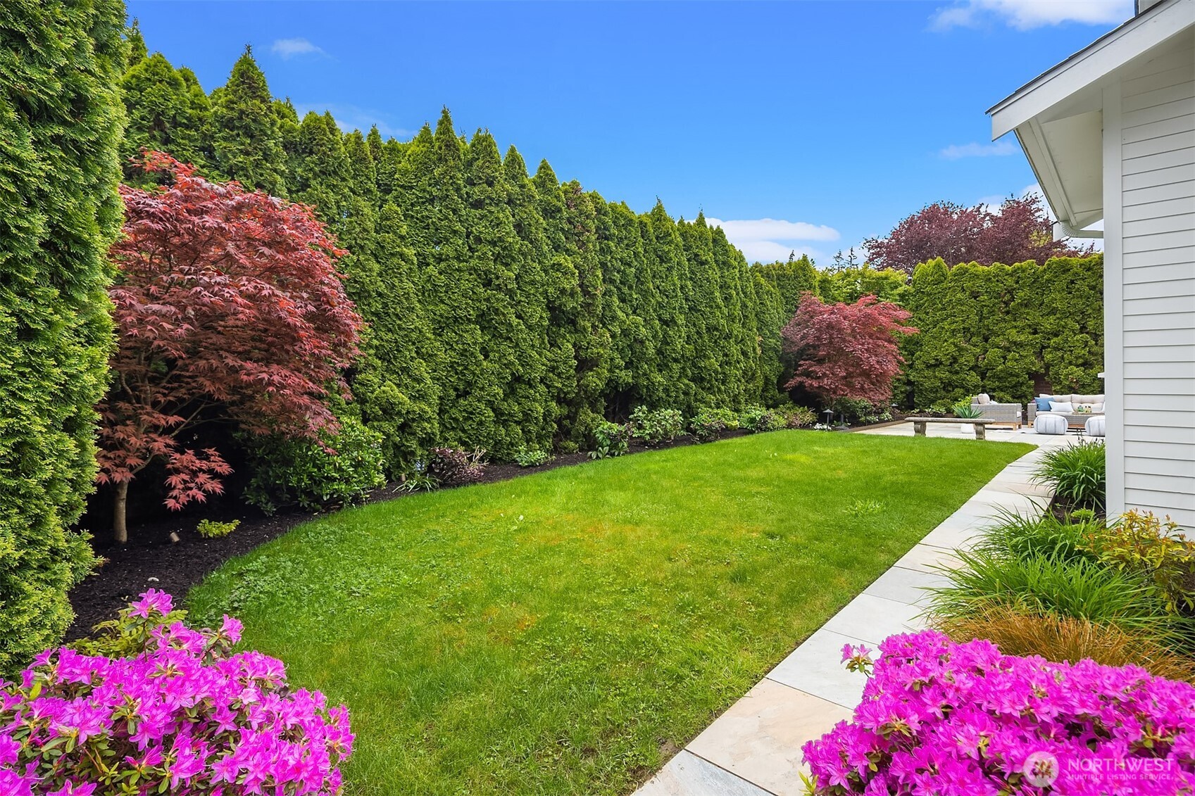 5230 NE 75th Street , Seattle, WA 98115