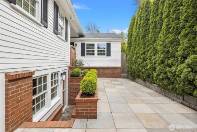 5230 NE 75th Street , Seattle, WA 98115 - Photo 37