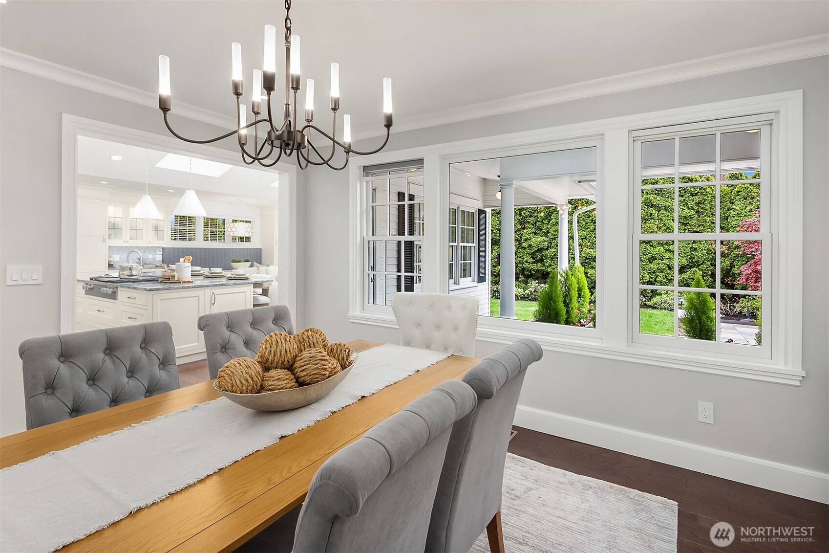 5230 NE 75th Street , Seattle, WA 98115