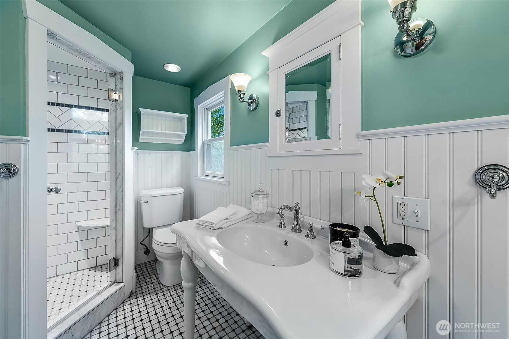 2127 Boyer Avenue E, Seattle, WA 98112