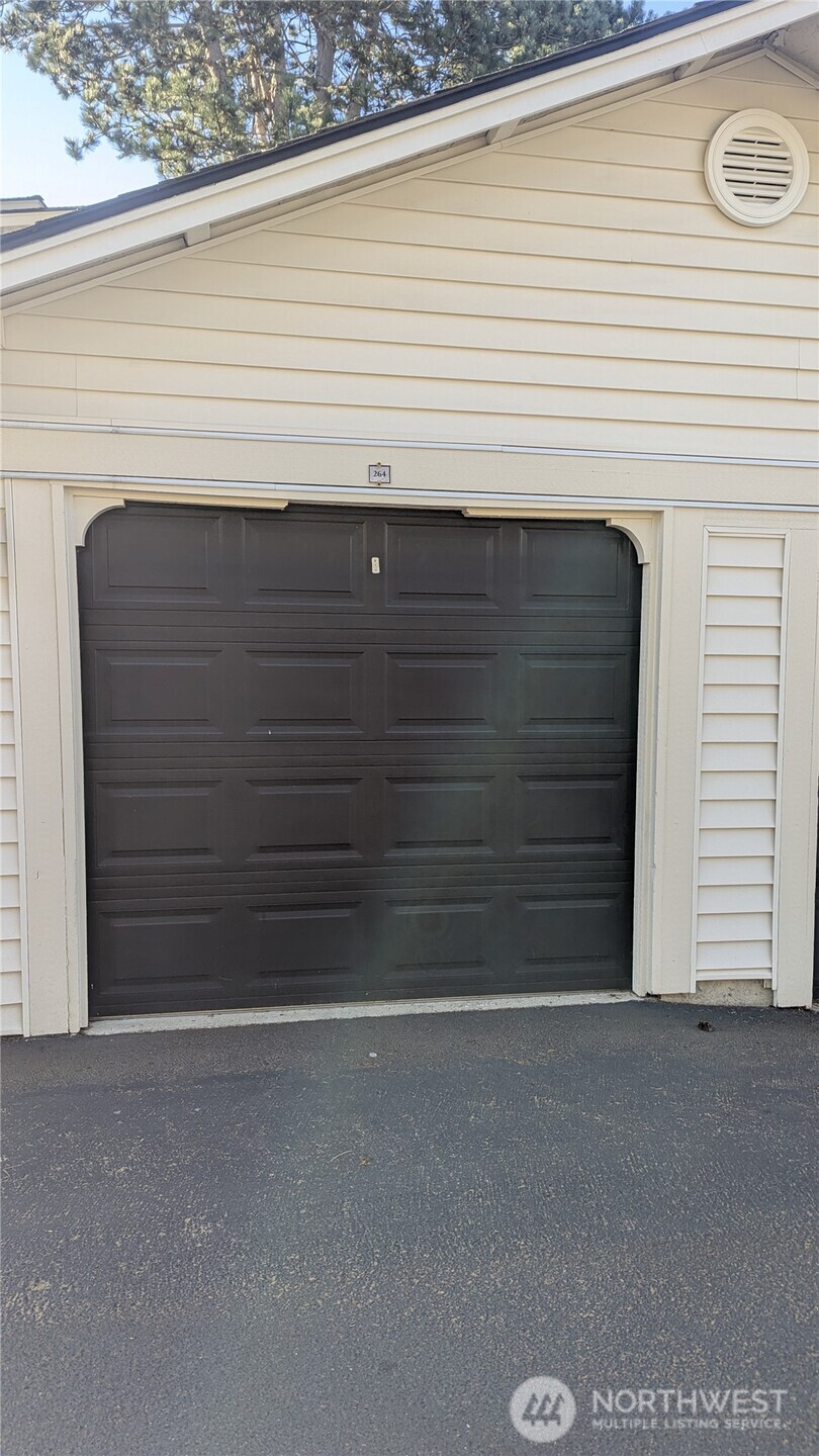 12404 E Gibson Road #P306, Everett, WA 98204-8687