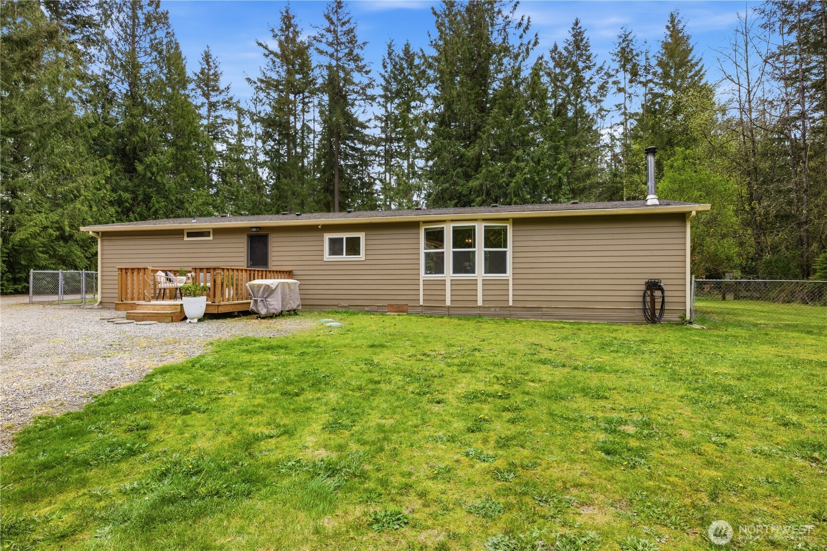 24720 SE 380th Street , Enumclaw, WA 98022