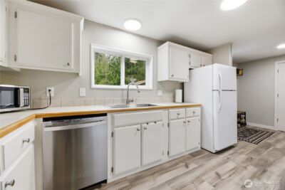 24720 SE 380th Street , Enumclaw, WA 98022 - Photo 5