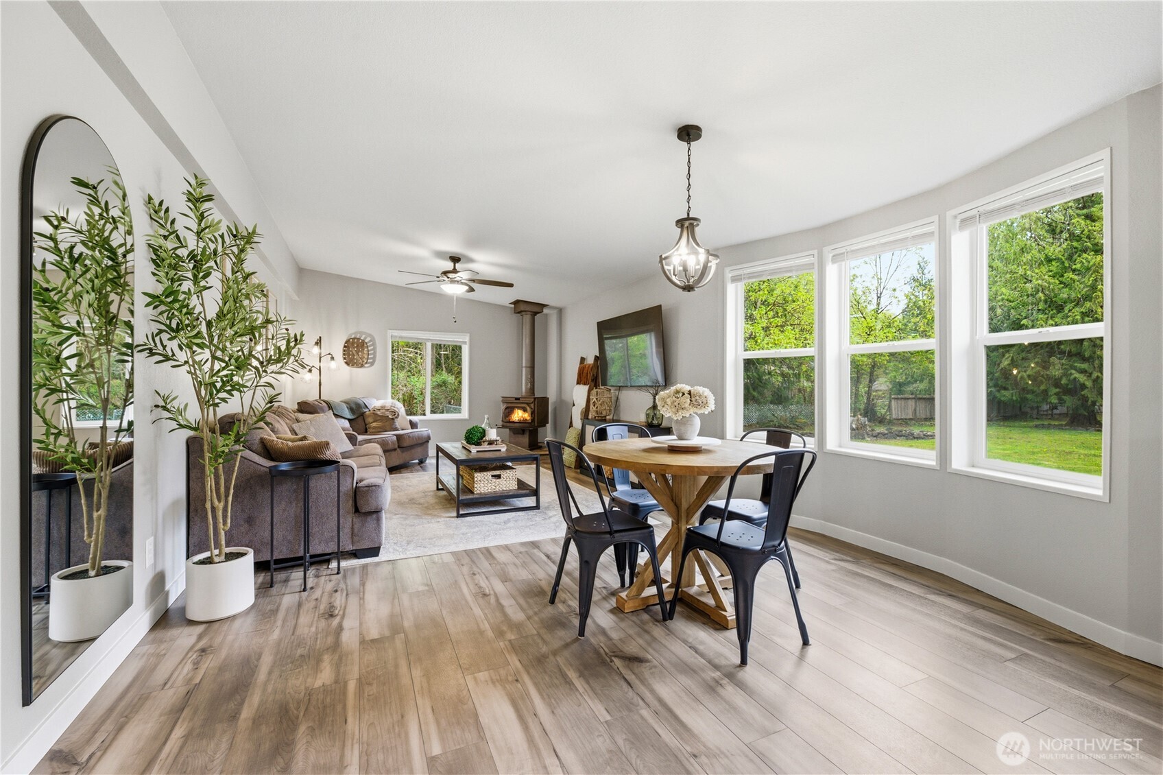 24720 SE 380th Street , Enumclaw, WA 98022