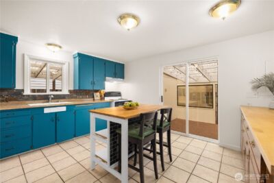 11253 35th Avenue SW, Seattle, WA 98146 - Photo 8
