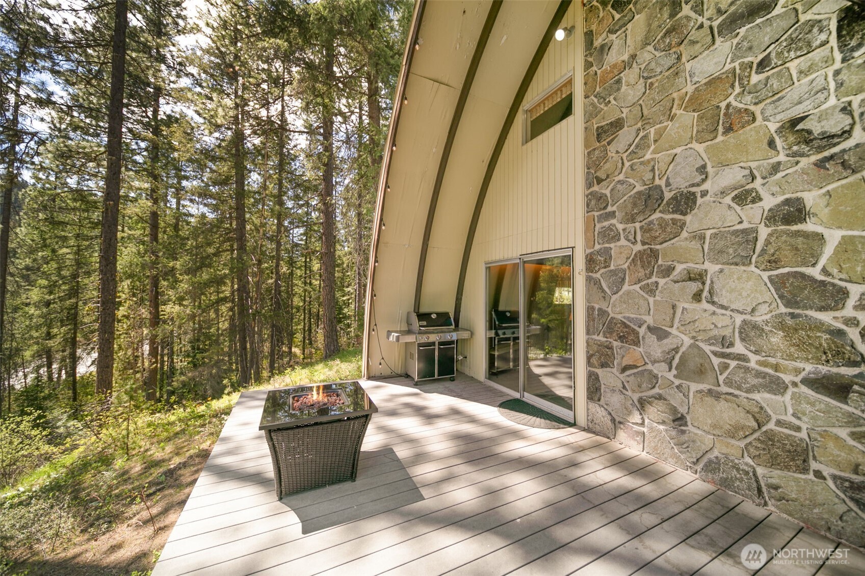 2514 Kinnikinnick Drive , Leavenworth, WA 98826