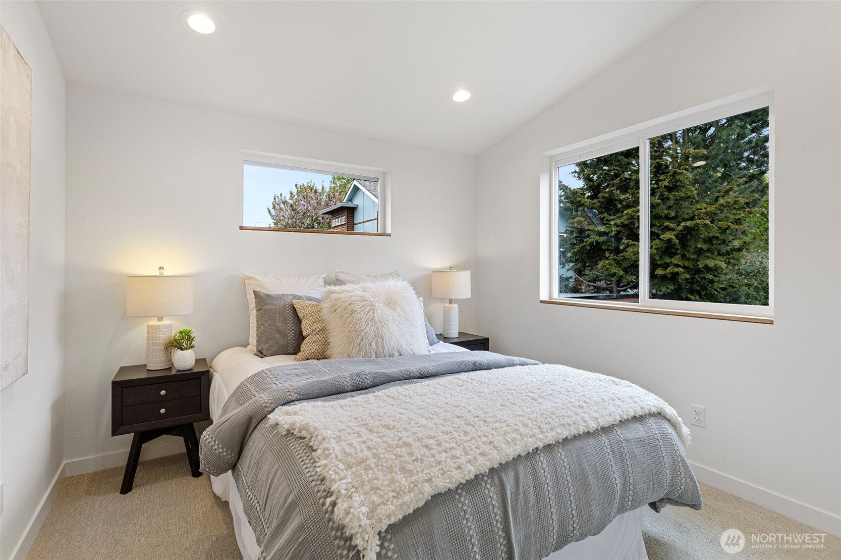 6747 Earl Avenue NW, Seattle, WA 98117
