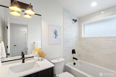 6747 Earl Avenue NW, Seattle, WA 98117 - Photo 25