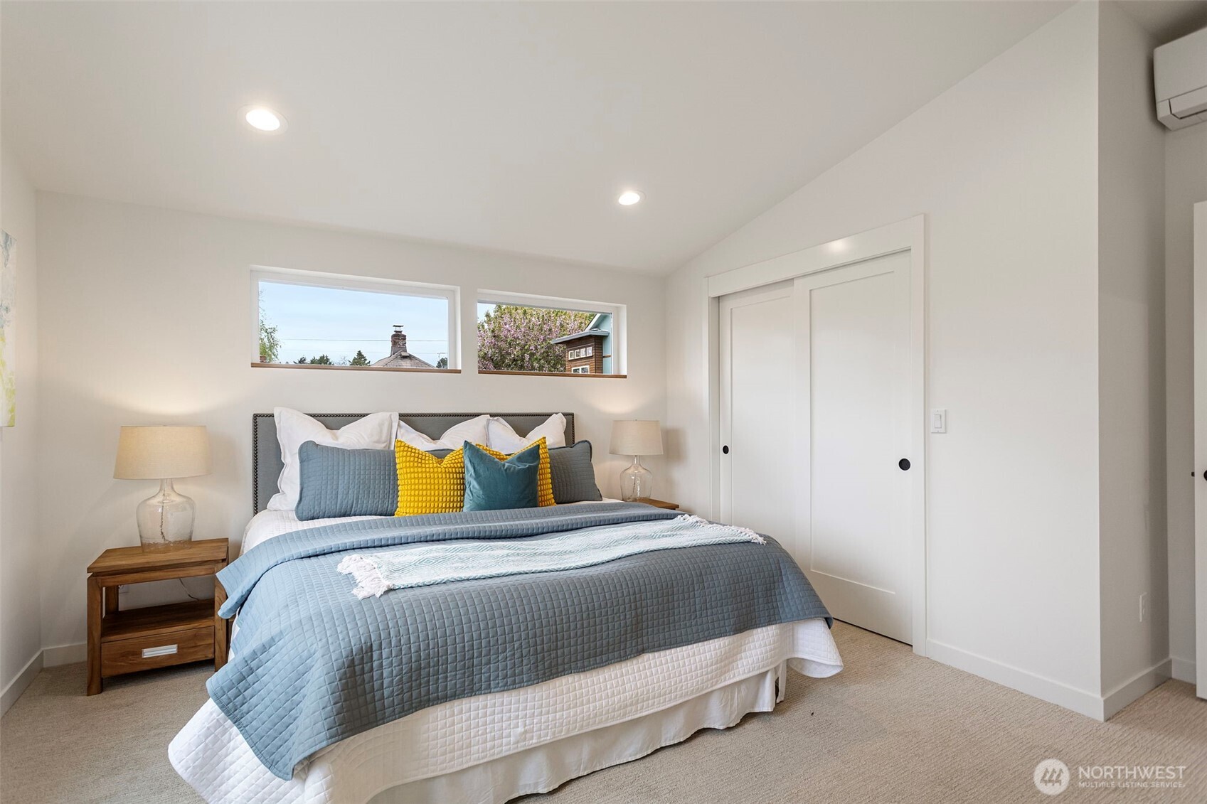 6747 Earl Avenue NW, Seattle, WA 98117