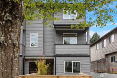 6745 Earl Avenue NW, Seattle, WA 98117 - Photo 2