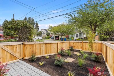 6745 Earl Avenue NW, Seattle, WA 98117 - Photo 4