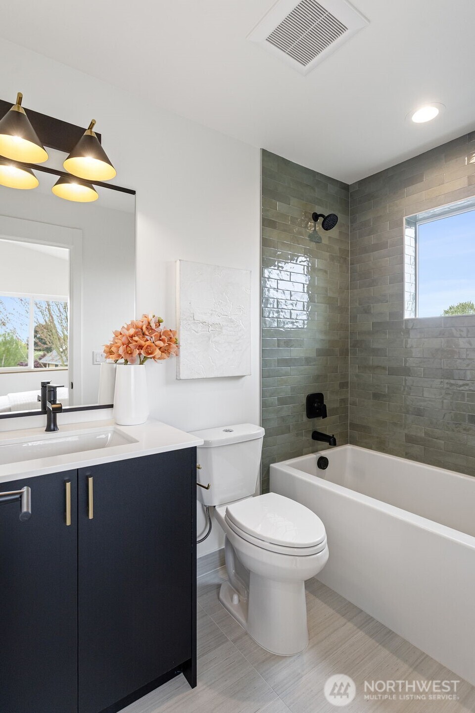 6743 Earl Avenue NW, Seattle, WA 98117