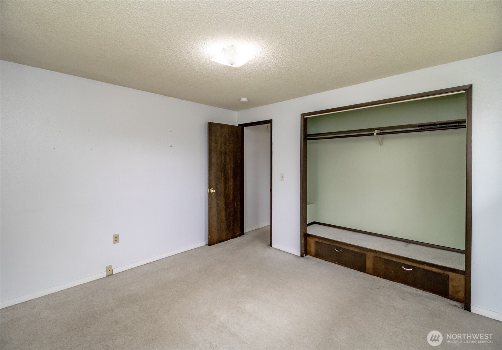 5029 80th Avenue Ct E, Fife, WA 98424