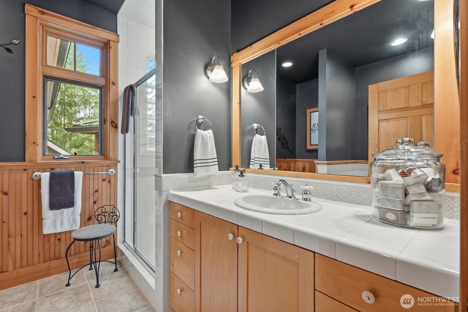 28610 SE 43rd Street , Fall City, WA 98024