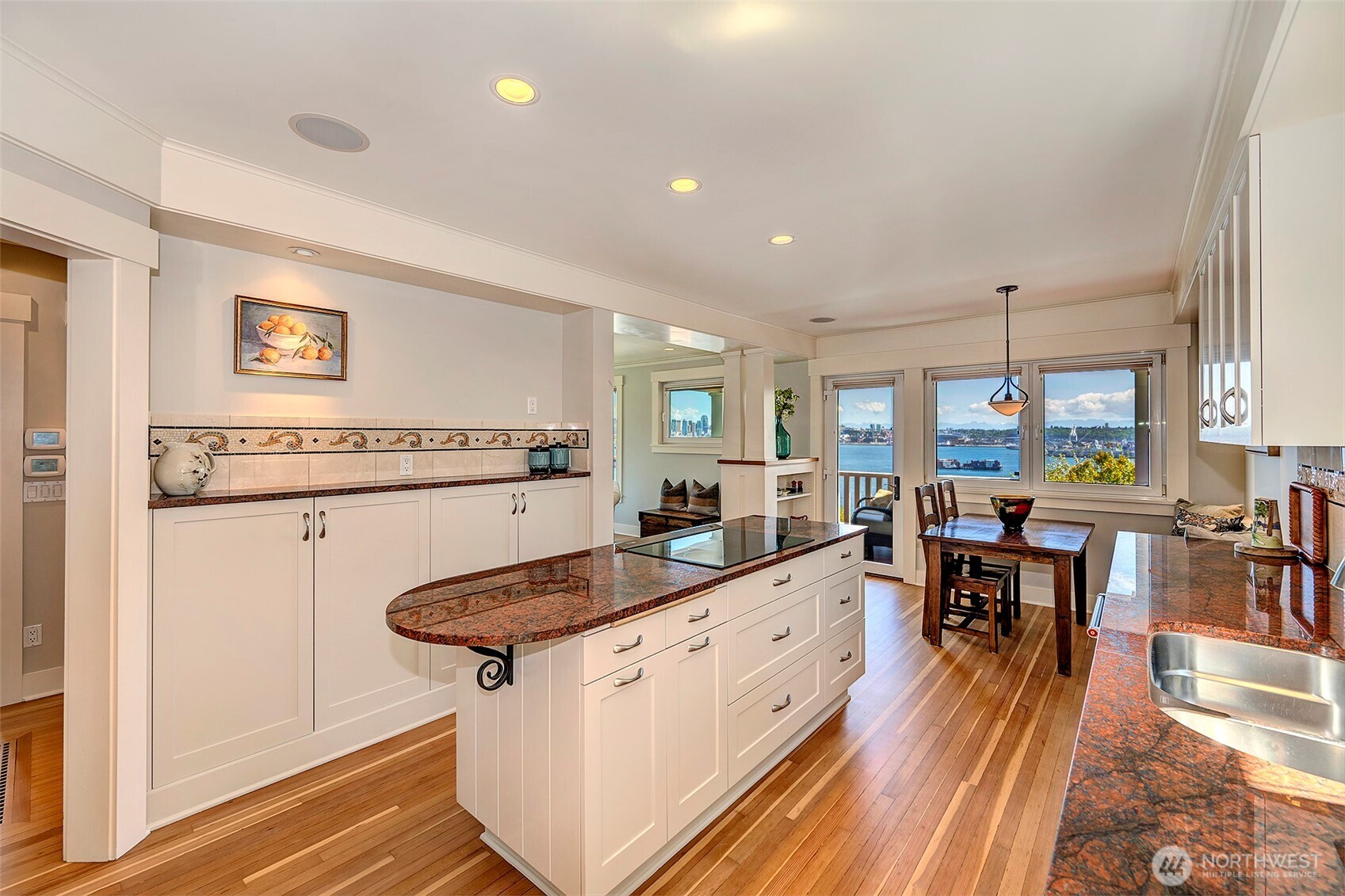 1712 Arch Avenue SW, Seattle, WA 98116