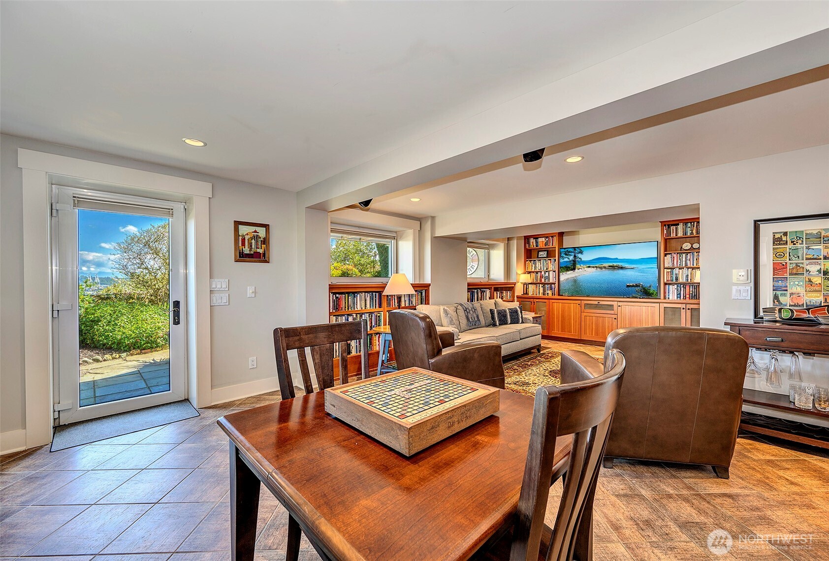 1712 Arch Avenue SW, Seattle, WA 98116
