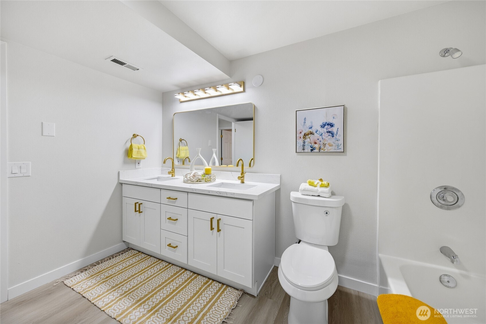 17801 38th Pl W , Lynnwood, WA 98037