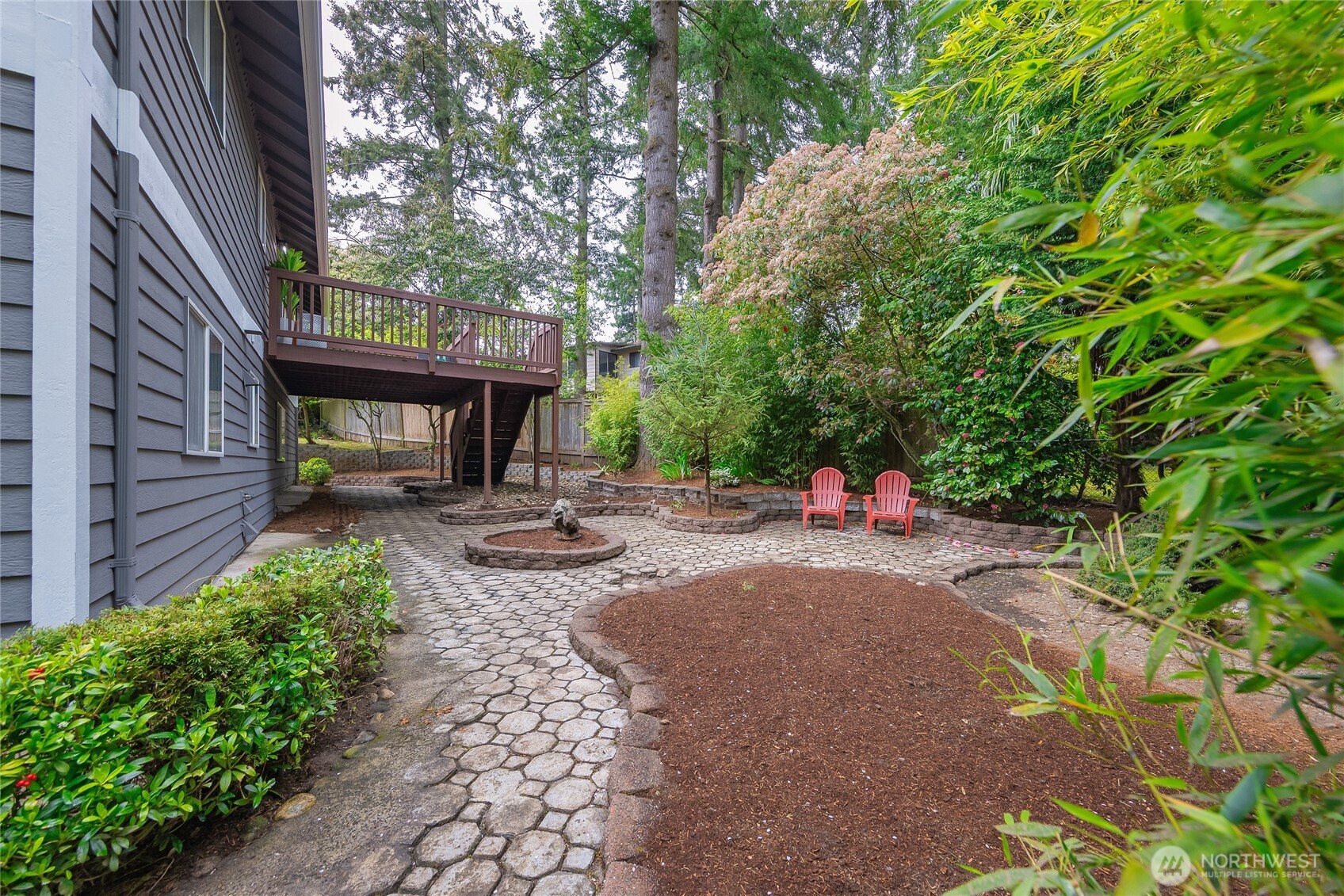17801 38th Pl W , Lynnwood, WA 98037