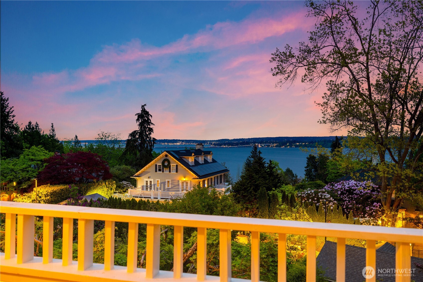 246 Dorffel Drive E, Seattle, WA 98112-5003