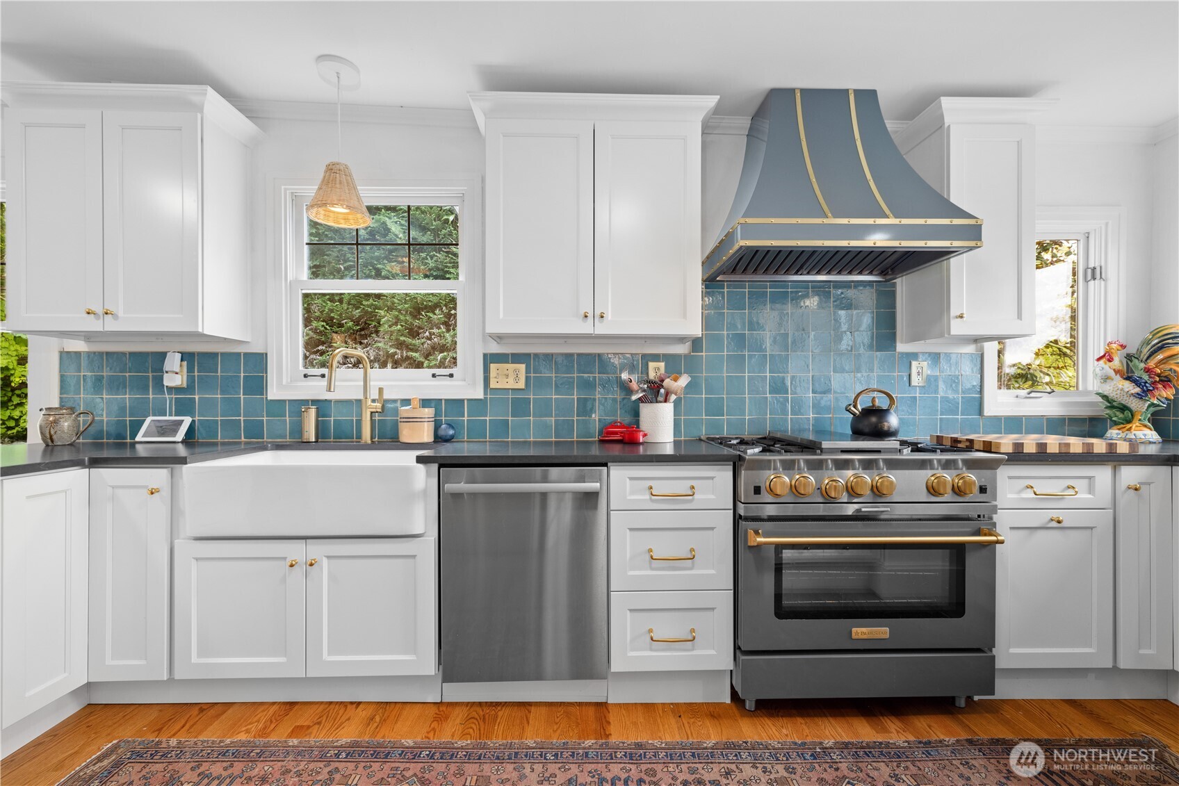 246 Dorffel Drive E, Seattle, WA 98112-5003