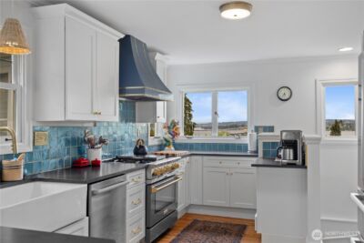 246 Dorffel Drive E, Seattle, WA 98112-5003 - Photo 18