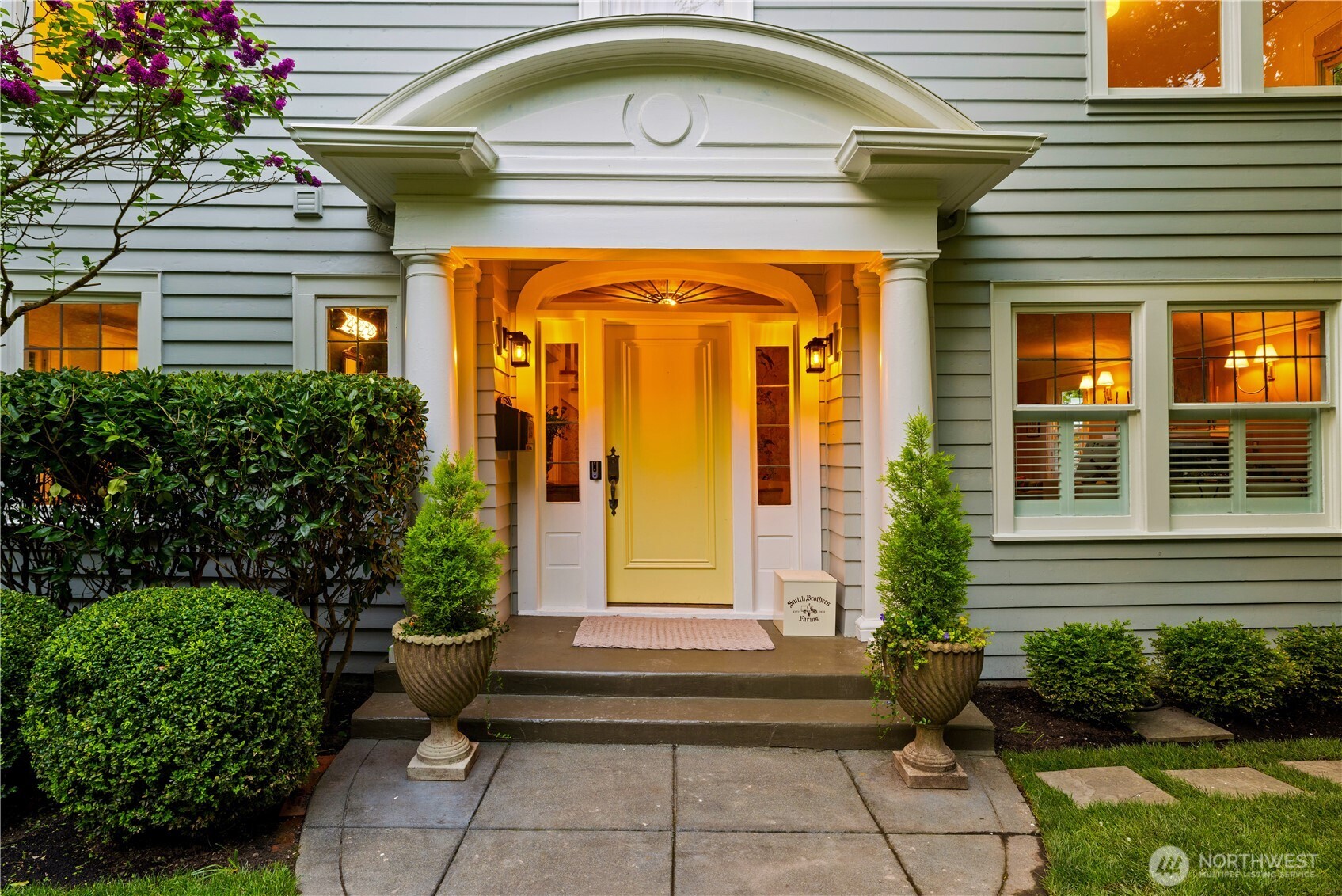 246 Dorffel Drive E, Seattle, WA 98112-5003