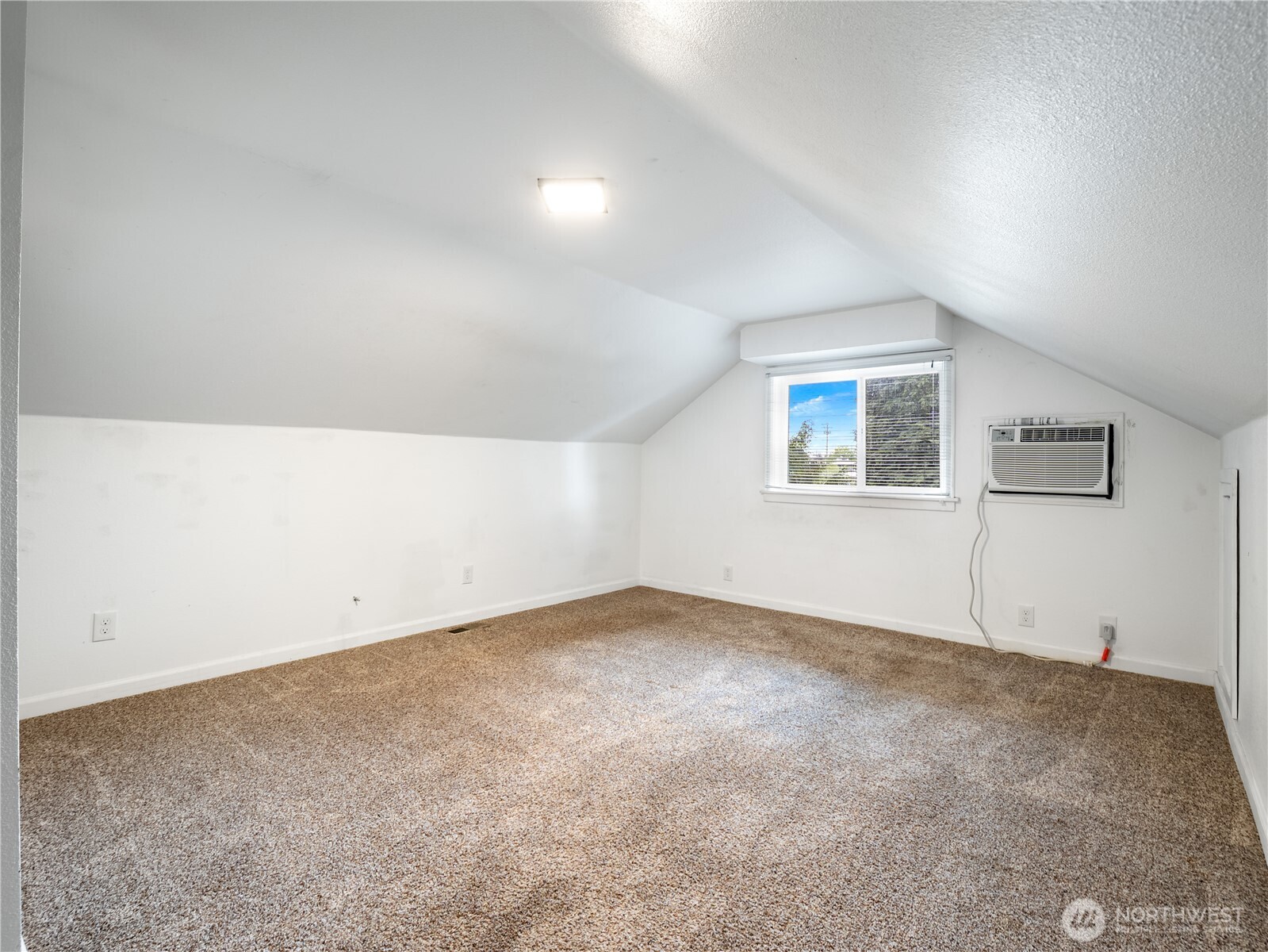 3521 S 11th Street , Tacoma, WA 98405