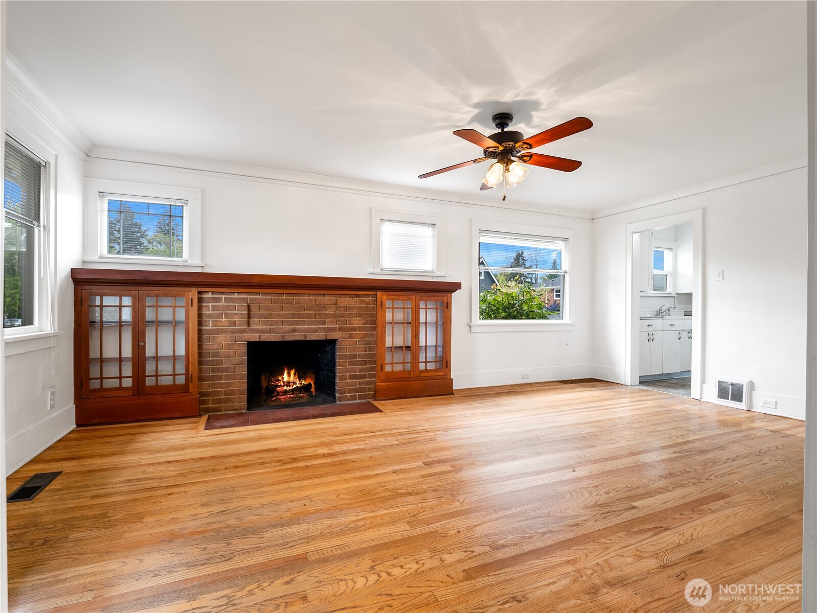 3521 S 11th Street , Tacoma, WA 98405