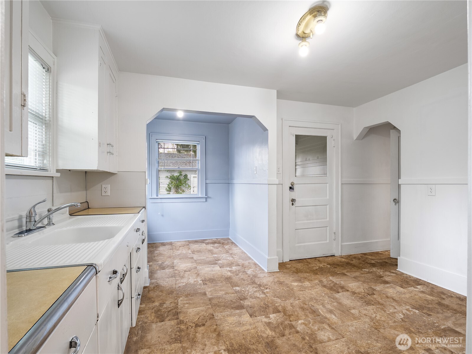 3521 S 11th Street , Tacoma, WA 98405