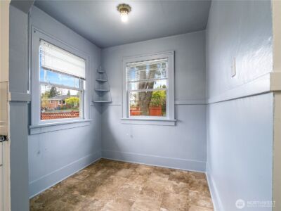3521 S 11th Street , Tacoma, WA 98405 - Photo 7