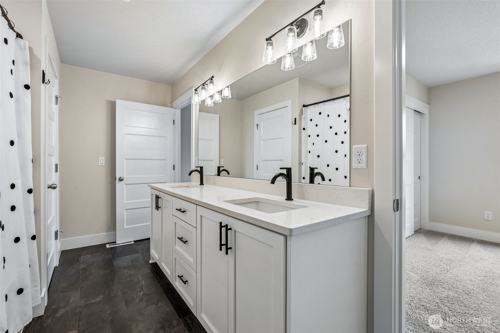 914 NW 175th Way , Ridgefield, WA 98642