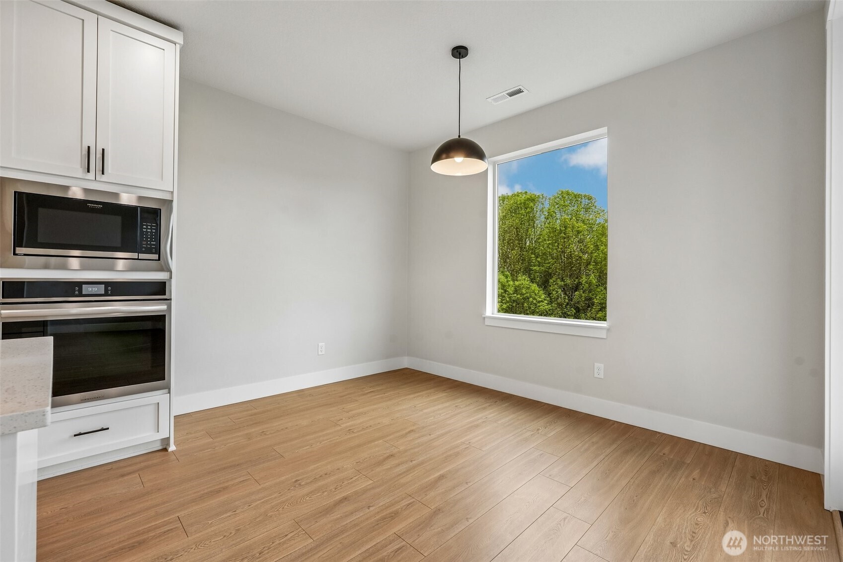 914 NW 175th Way , Ridgefield, WA 98642