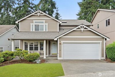 6827 11th Avenue NE, Olympia, WA 98516