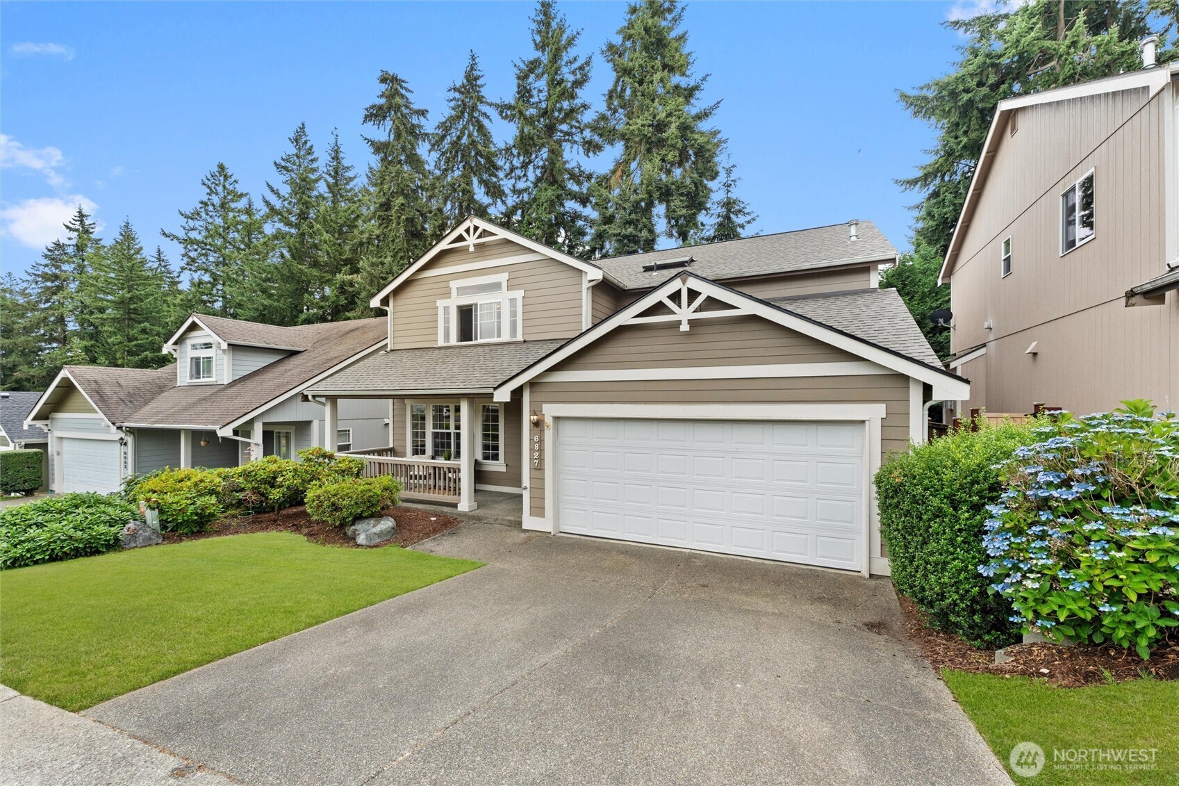 6827 11th Avenue NE, Olympia, WA 98516