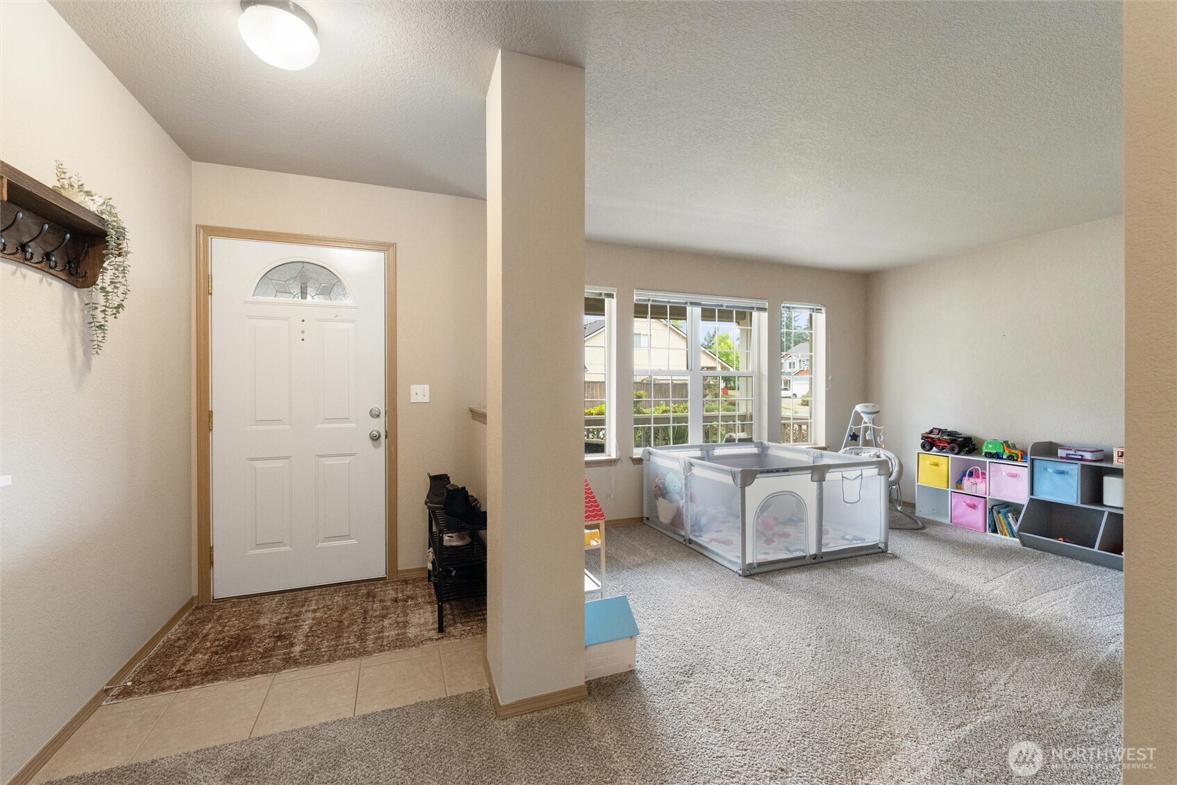 6827 11th Avenue NE, Olympia, WA 98516