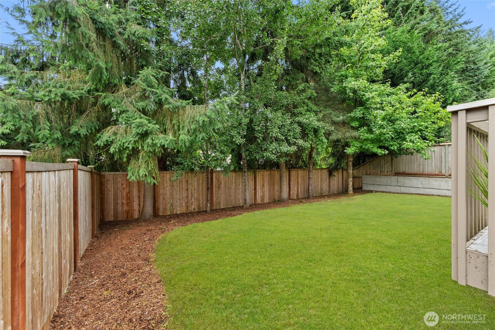 6827 11th Avenue NE, Olympia, WA 98516