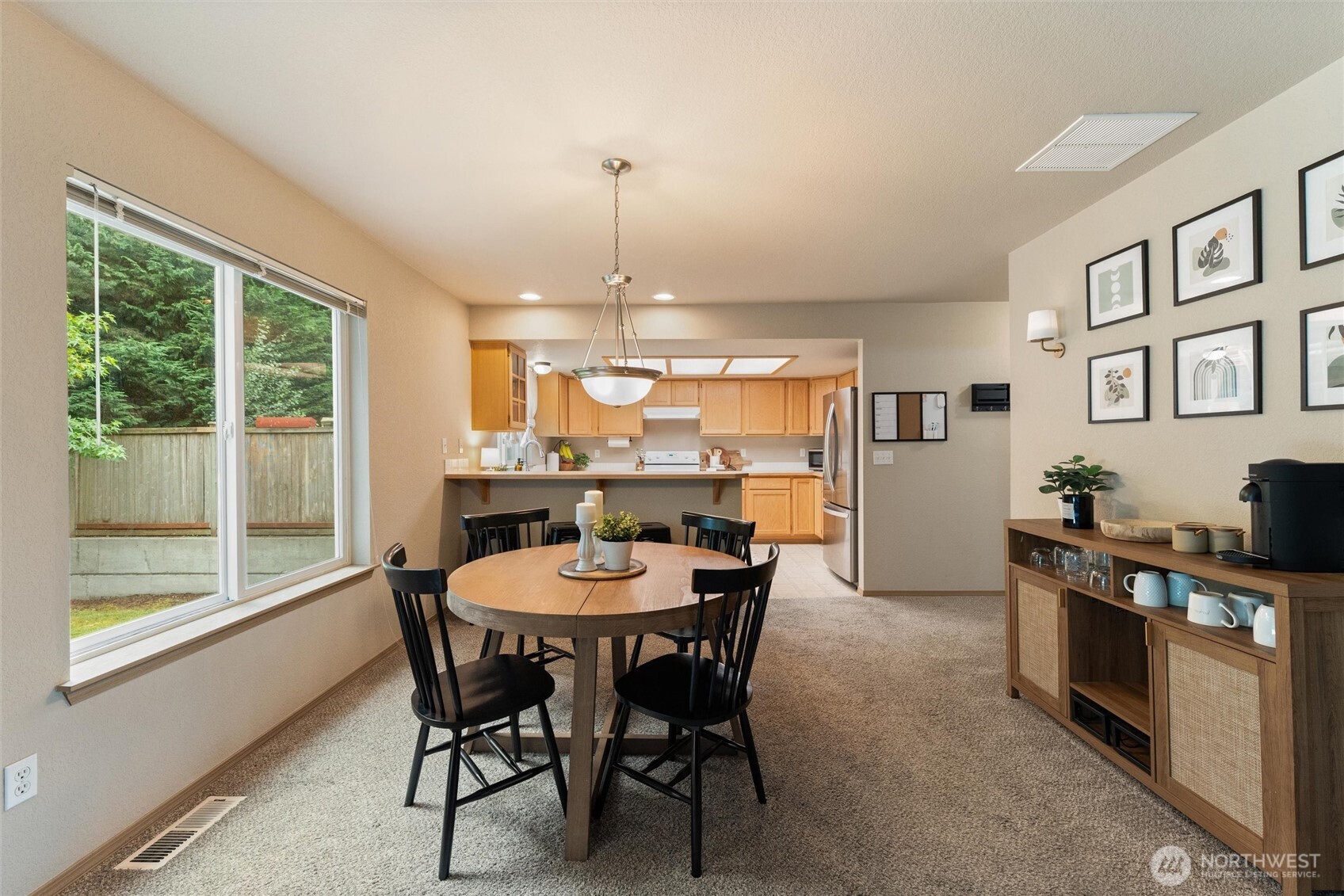 6827 11th Avenue NE, Olympia, WA 98516
