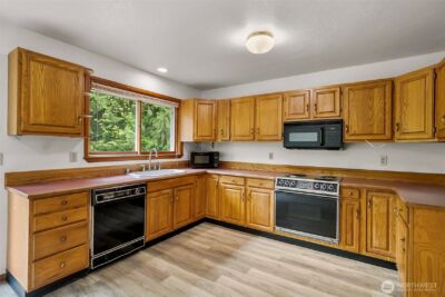 7220 174th St NW , Stanwood, WA 98292 - Photo 13
