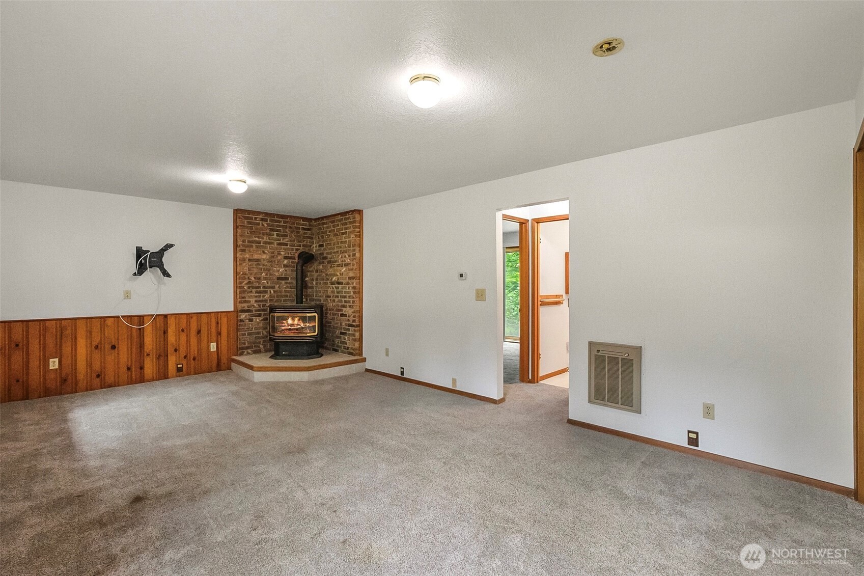 7220 174th St NW , Stanwood, WA 98292