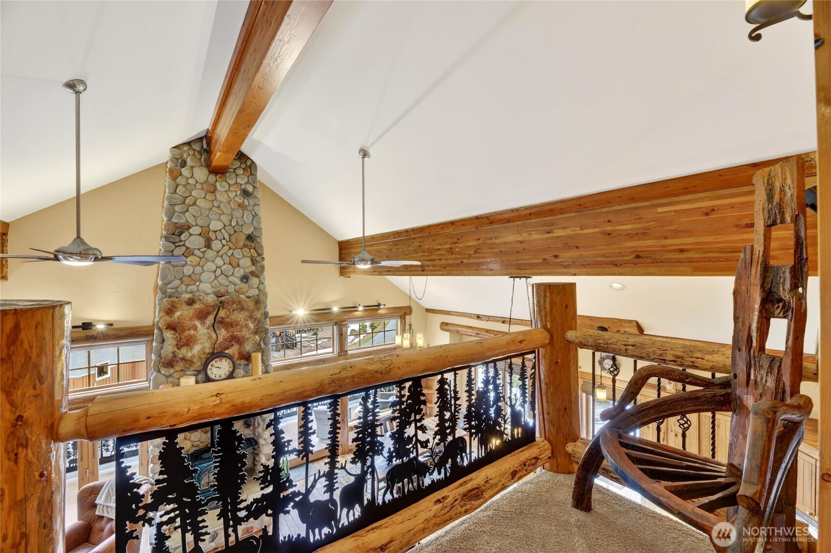 50 Summit Way , Snoqualmie Pass, WA 98068