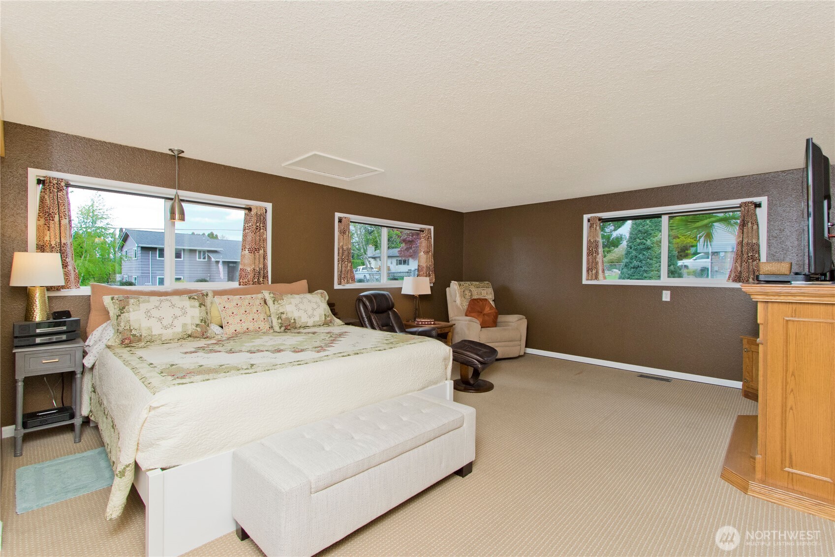 26117 SE 425th , Enumclaw, WA 98022