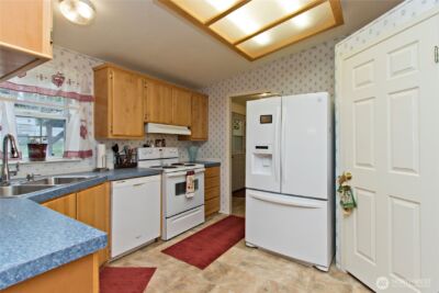 41 E Bay Heights Drive , Allyn, WA 98524 - Photo 11