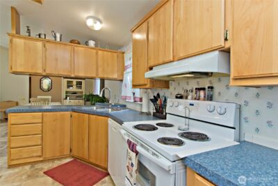 41 E Bay Heights Drive , Allyn, WA 98524 - Photo 10