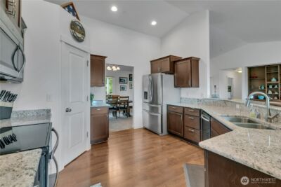 25906 272nd Avenue SE, Ravensdale, WA 98051 - Photo 17