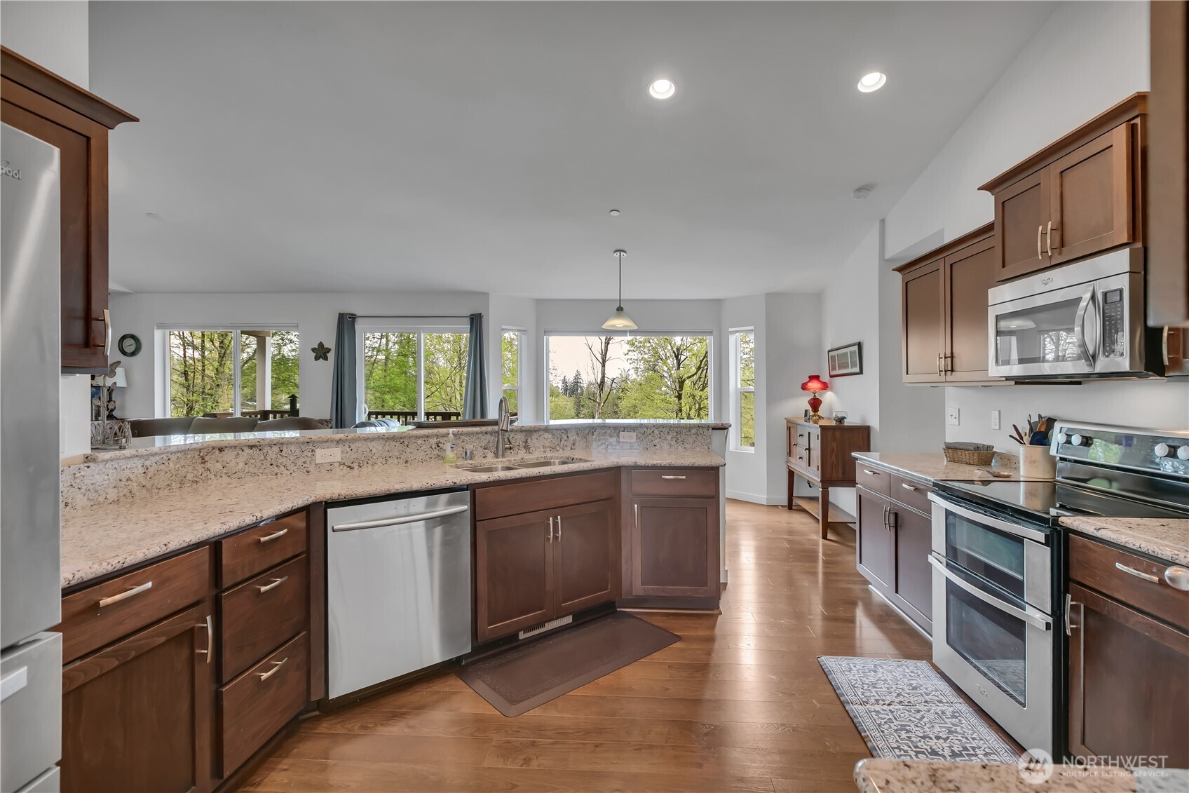 25906 272nd Avenue SE, Ravensdale, WA 98051
